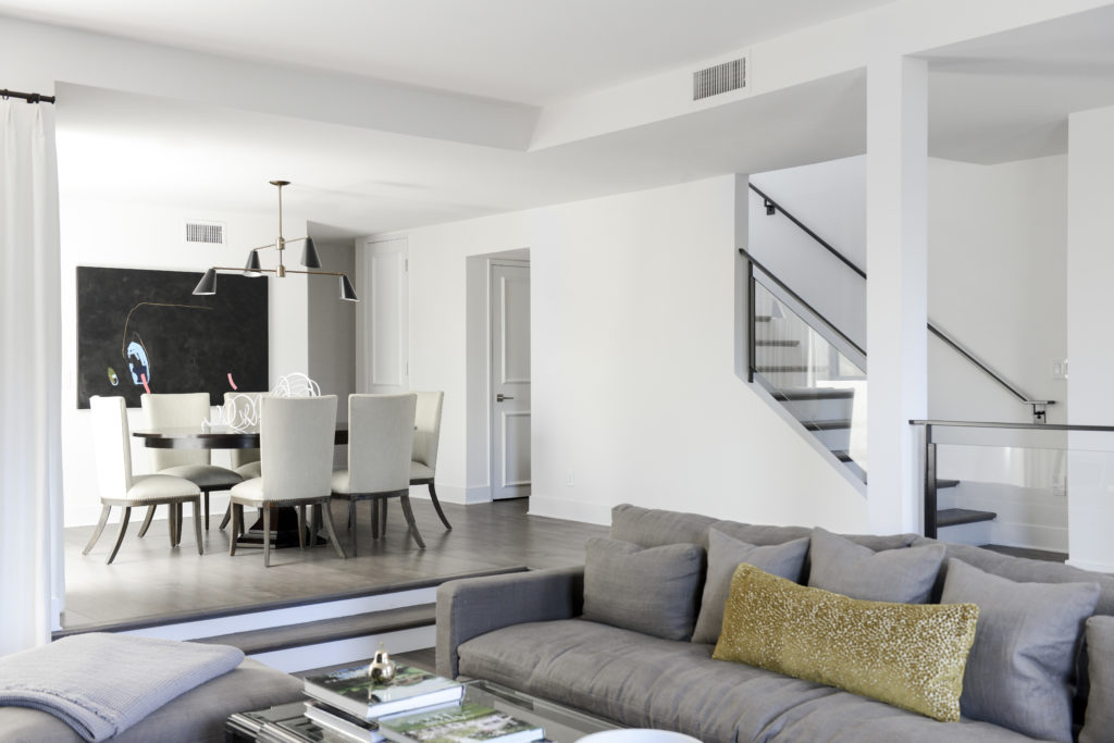 Four Point Design Build - PART CITY – PART COUNTRY – ALL CHIC – TOWNHOUSE REMODEL