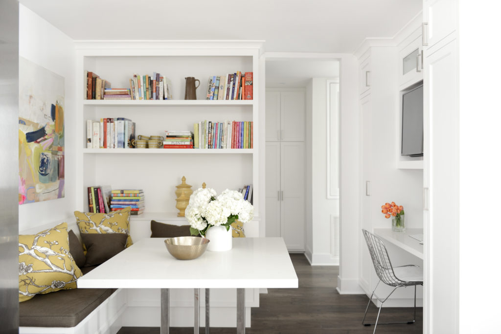 Four Point Design Build - PART CITY – PART COUNTRY – ALL CHIC – TOWNHOUSE REMODEL