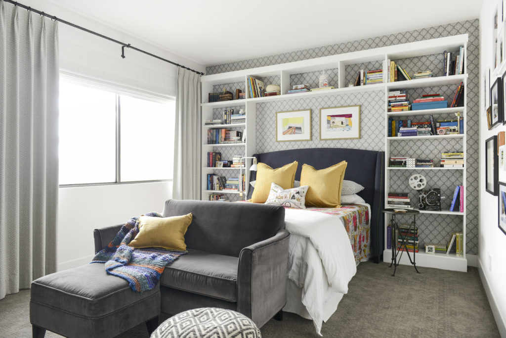 Four Point Design Build - PART CITY – PART COUNTRY – ALL CHIC – TOWNHOUSE REMODEL