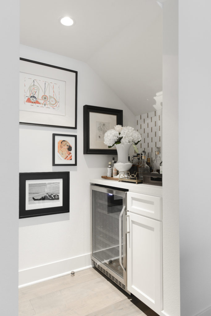 Four Point Design Build - PART CITY – PART COUNTRY – ALL CHIC – TOWNHOUSE REMODEL