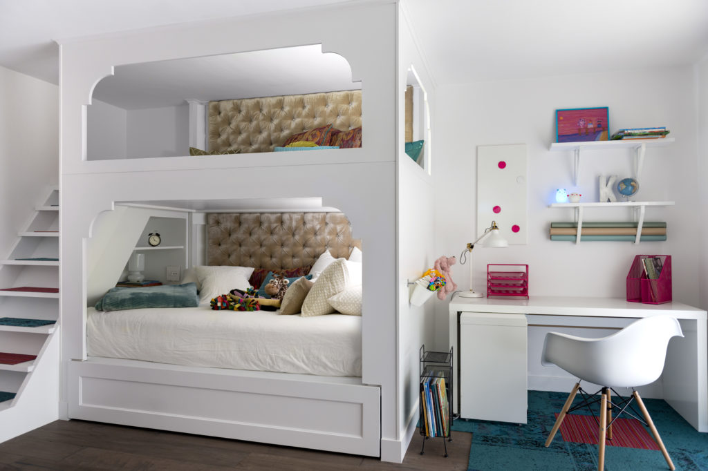 Four Point Design Build - CALBASAS CONTEMPORARY WHOLE HOME REMODEL