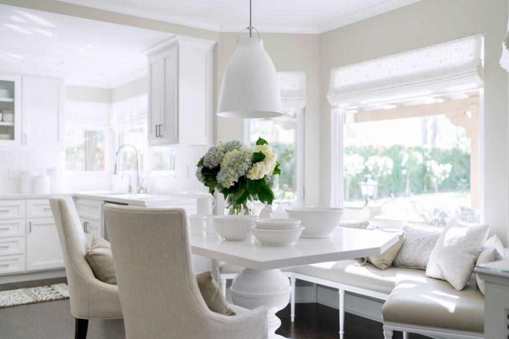 Four Point Design Build - TRADITIONAL KITCHEN REMODEL WITH MODERN SENSIBILITY