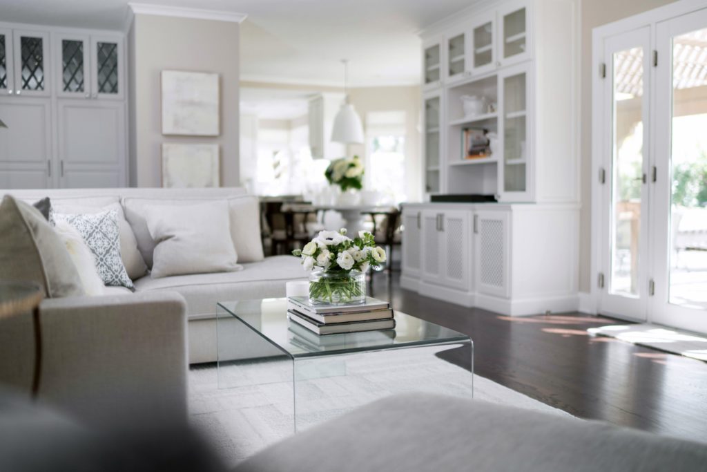 Four Point Design Build - TRADITIONAL KITCHEN REMODEL WITH MODERN SENSIBILITY
