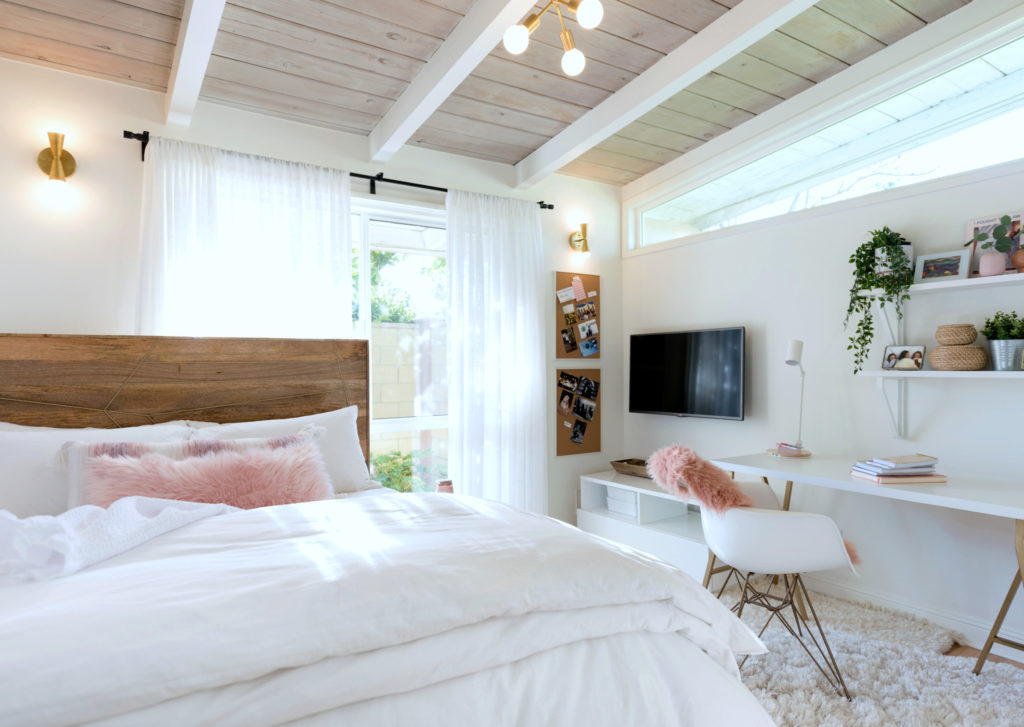 Four Point Design Build - CONTEMPORARY ECLECTIC REMODEL