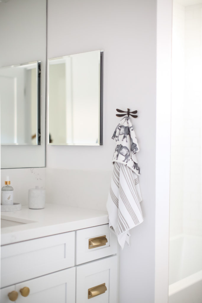 Four Point Design Build - WHIMSICAL MODERN KID’S BATH WITH A VINTAGE TWIST