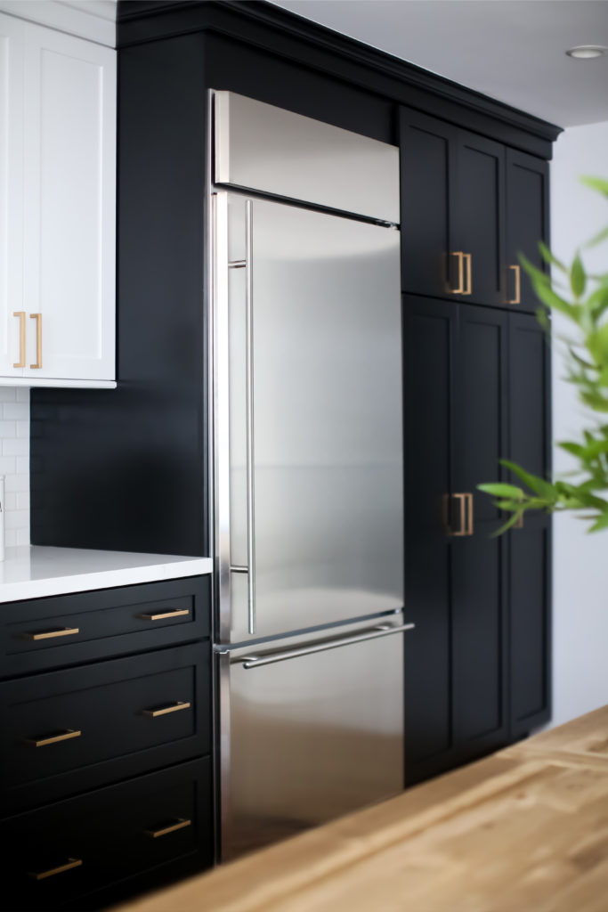 Four Point Design Build - MODERN FARMHOUSE BY THE BEACH