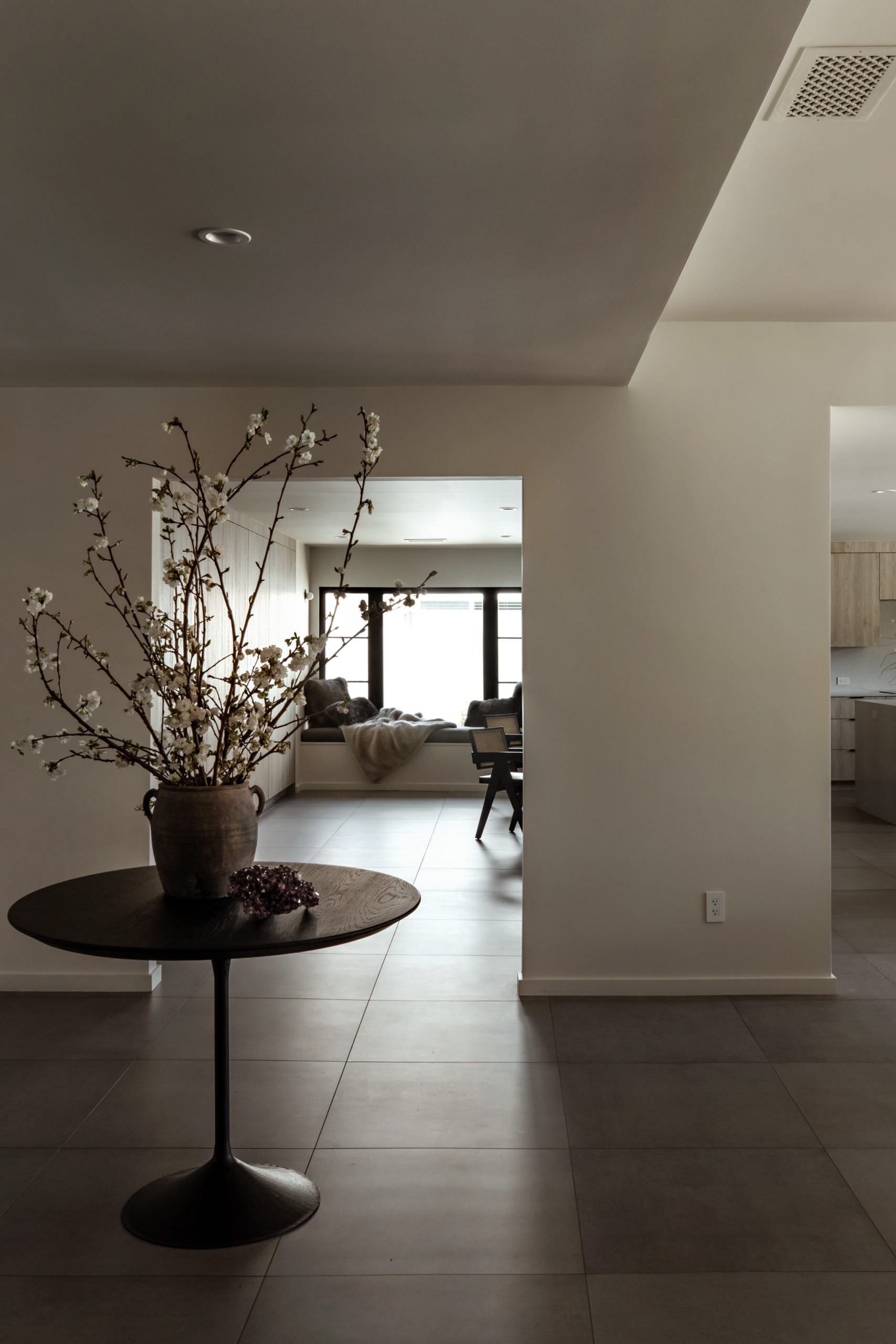 Four Point Design Build - MODERN CALIFORNIA FARMHOUSE REIMAGINED
