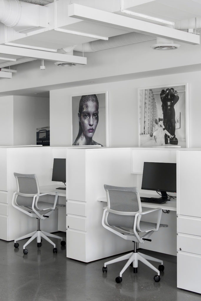 Four Point Design Build - LUXURY MEDIA STUDIOS AND EXECUTIVE OFFICES