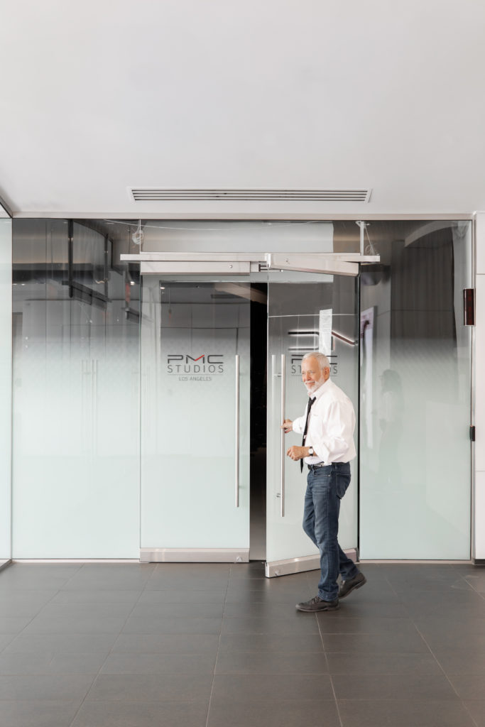 Four Point Design Build - LUXURY MEDIA STUDIOS AND EXECUTIVE OFFICES