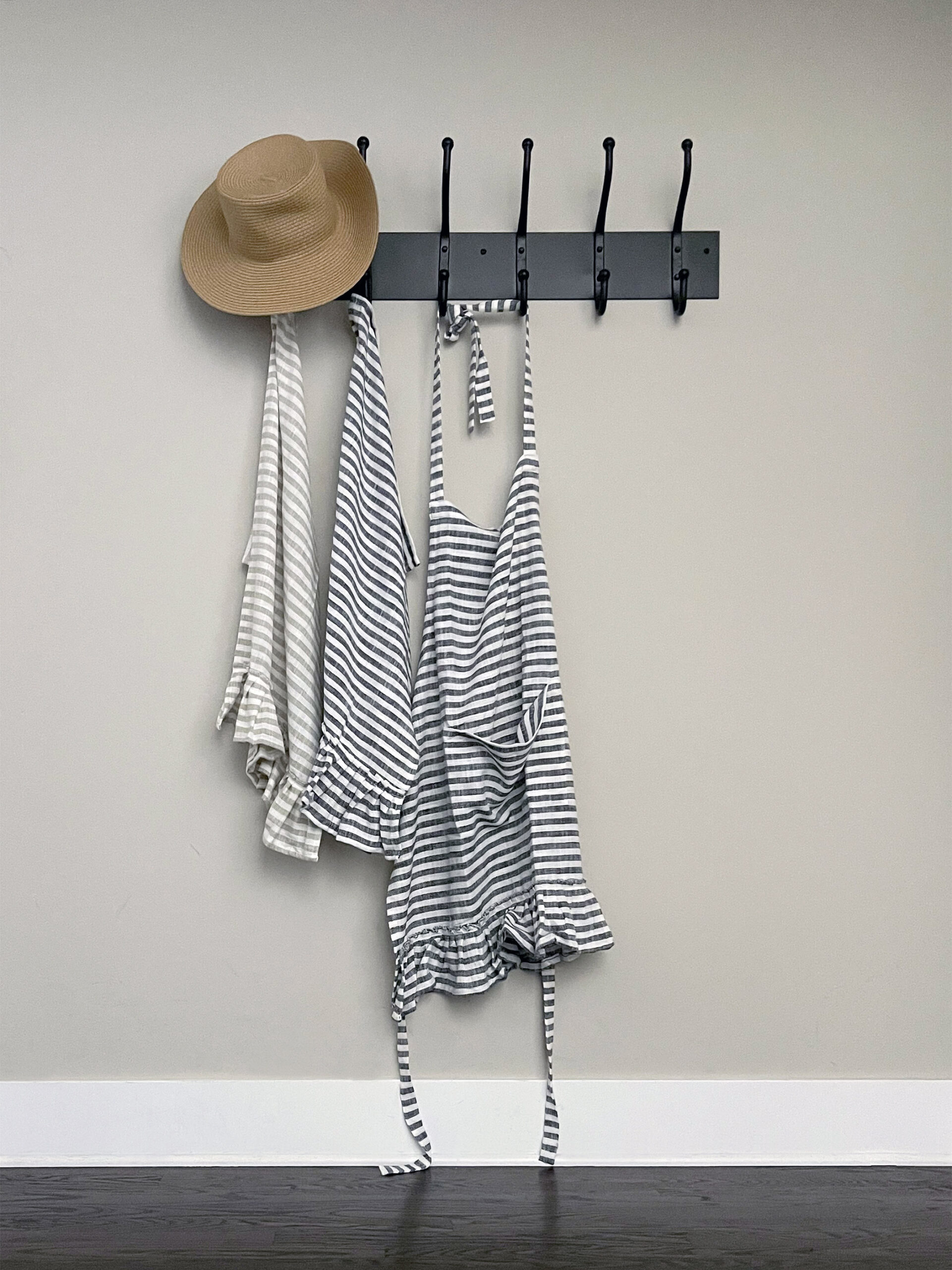 Striped Cotton Apron With Ruffle - Image 2