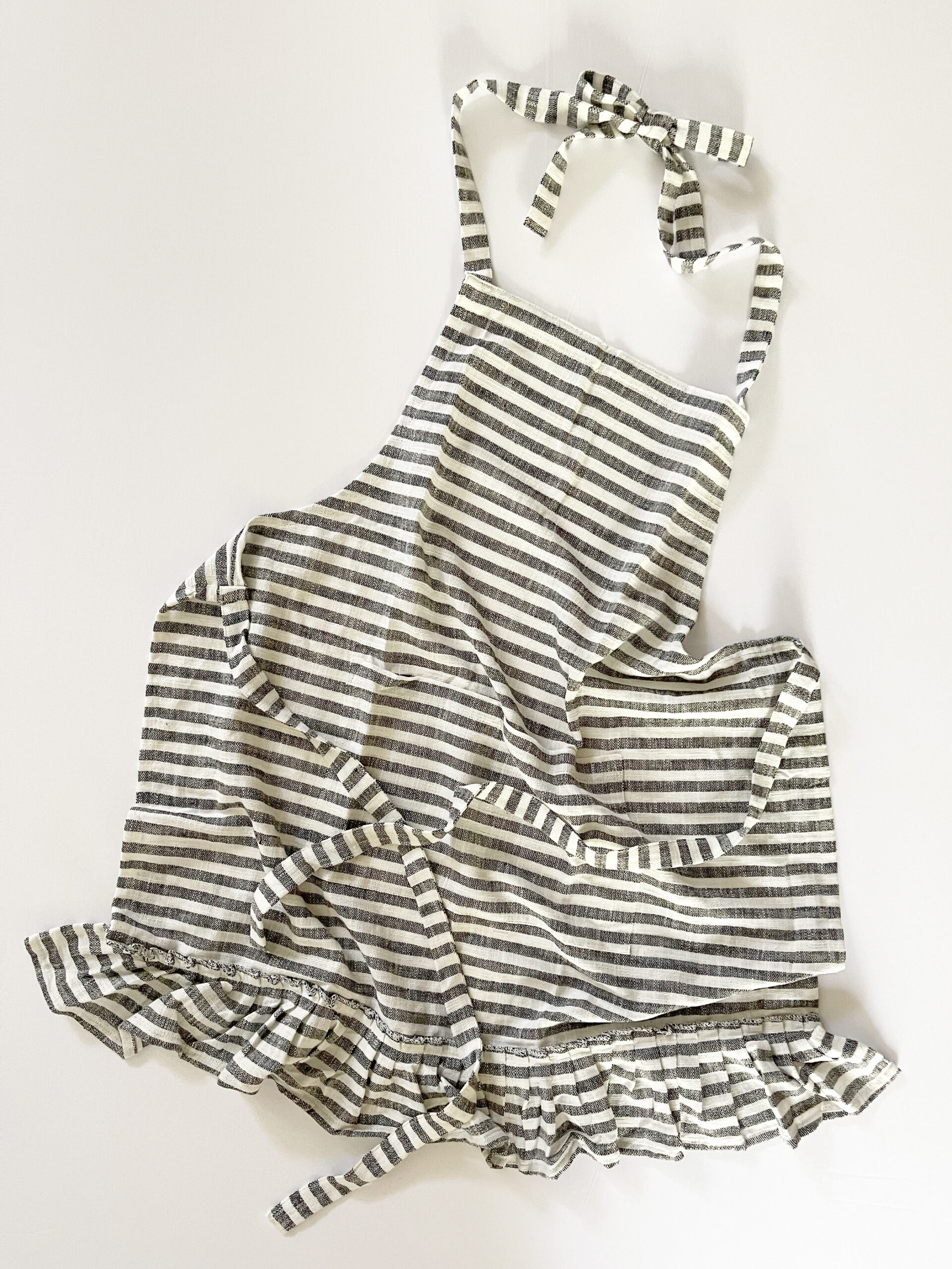Striped Cotton Apron With Ruffle - Image 3