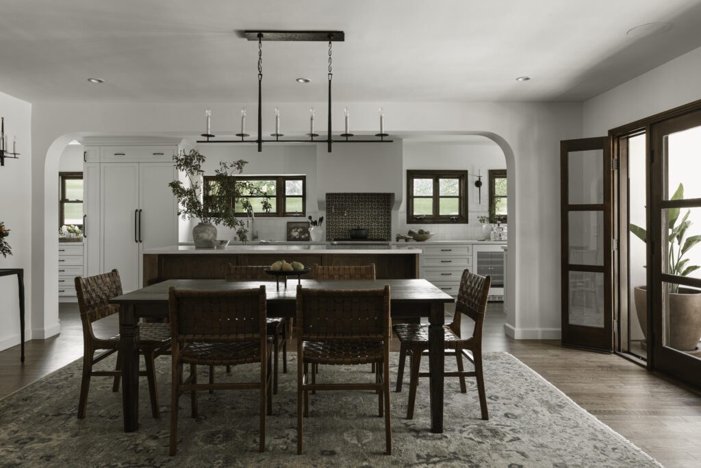 Four Point Design Build - A COZY 1930’S SPANISH BUNGALOW