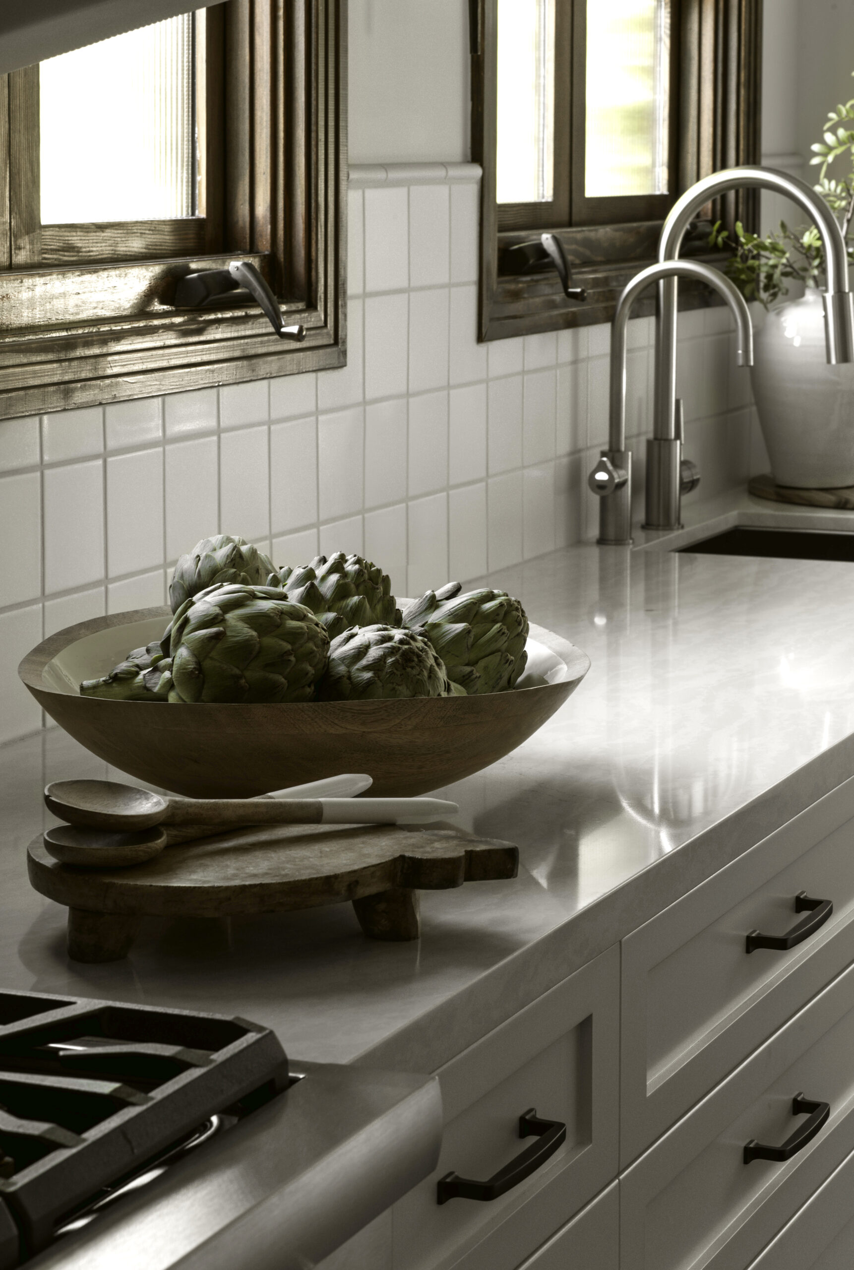 Large White Enamel Wood Bowl - Image 3