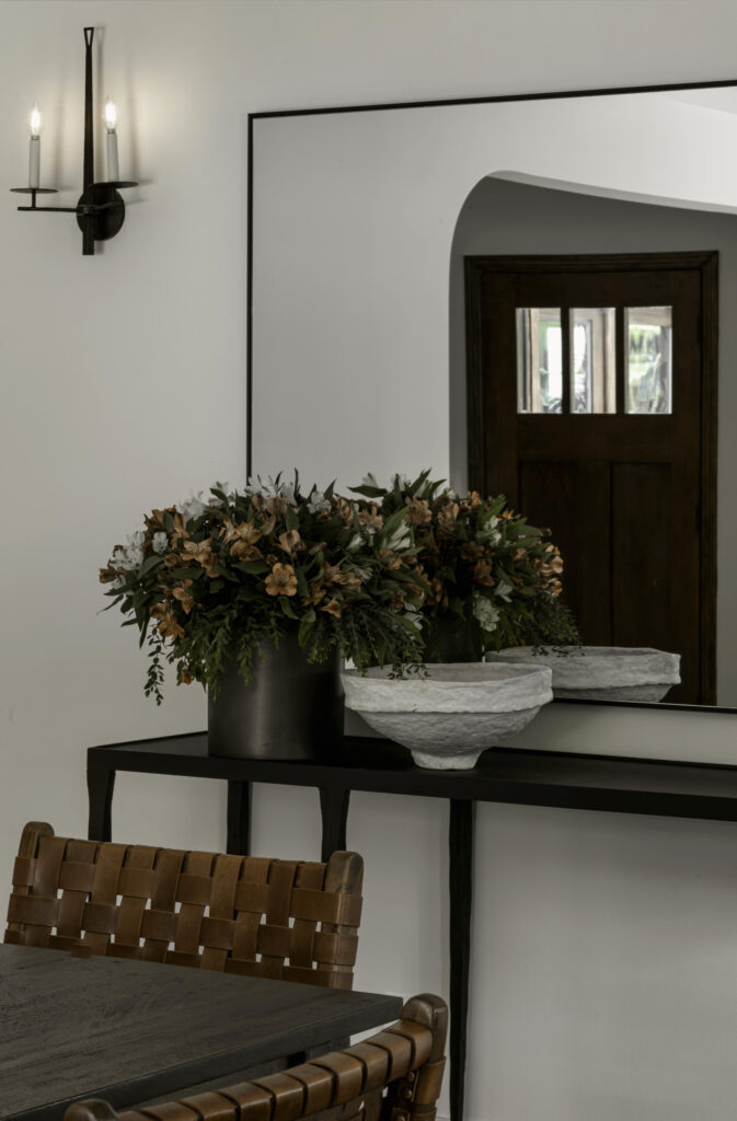 Four Point Design Build - A COZY 1930’S SPANISH BUNGALOW