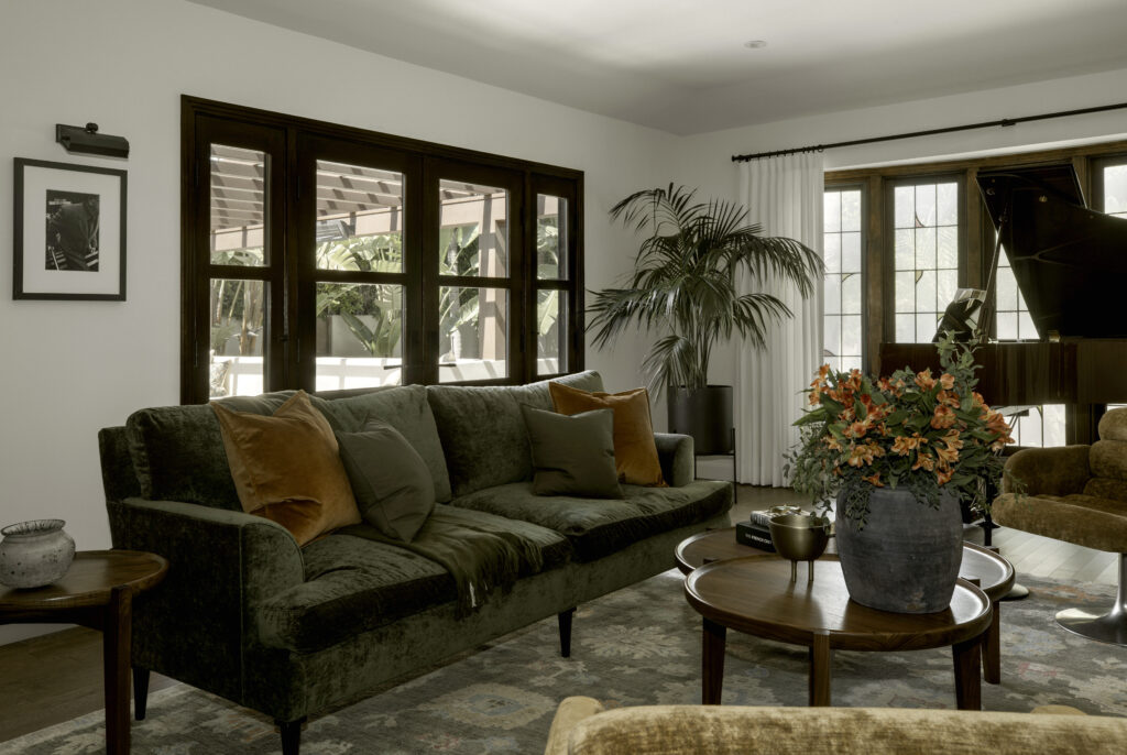 Four Point Design Build - A COZY 1930’S SPANISH BUNGALOW
