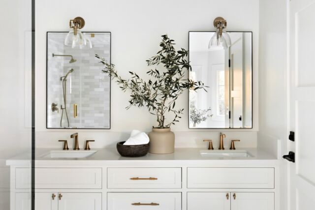 This is your friendly reminder to add greenery to your bathroom! It can improve your health, AND elevate the look and feel of your bathroom space! 

Here’s some things to think about 👇🏻
1. Plants naturally filter the air, creating a cleaner, fresher environment.

2. A splash of natural green adds a bit of nature’s vibrancy to an otherwise functionally focused space.

3. Certain plants, like aloe vera and peace lilies, can help reduce harmful bacteria.

4. Plants can help absorb moisture, reducing mold and mildew risks (this is BIG one).

5. Plants just look beautiful and can create a spa-like vibe!

6. Try adding aromatic plants like eucalyptus, rosemary, and sage to your shower. Not only will they purify the air, but the scents will turn your shower into a dreamy therapeutic experience. 

Here's a little inspiration 👇🏻
1. Add a row of fresh potted fragrant herbs to a window sill – Perfect for smaller spaces and adds a touch of elegance and lovely wafts of aromatics.

2. Use a non-rust water-friendly pot – Choose a pot material that complements your bathroom’s color scheme but that also can stand up to moisture and humidity.

4. Turn your shower into a healthy spa — Place fresh eucalyptus into a water-safe basket or suspend from your shower head to give your body a healthy boost by relieving respiratory congestion, reducing stress, easing muscle pain, boosting mental clarity, promoting relaxation, and potentially improving skin health due to its natural anti-inflammatory and antibacterial properties

Bring nature indoors, lovelies, the multiple mental and physical benefits are truly amazing!

Interior Architecture and Design Build @4ptdesignbuild | 
Photography @public311design 

#cleanfreshmodern #interiorsforrealliving #calabasas #losangeles #thousandoaks #kitchenandbathdesign #wellnessjourney #healthyhome #designedforwellness #losangelesdesigner #homespa #designalifeyoulove